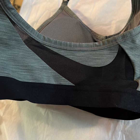 Nike Indy Bra** final clearance price no offers** - Picture 10 of 13